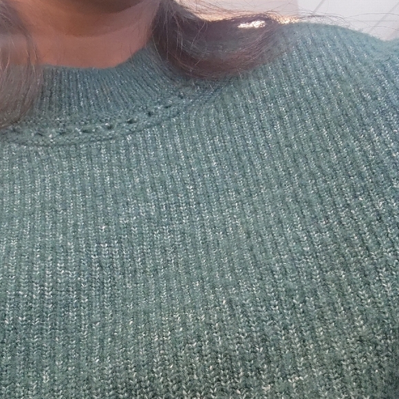 GAP Green Ribbed Crew Neck Sweater - Picture 1 of 1